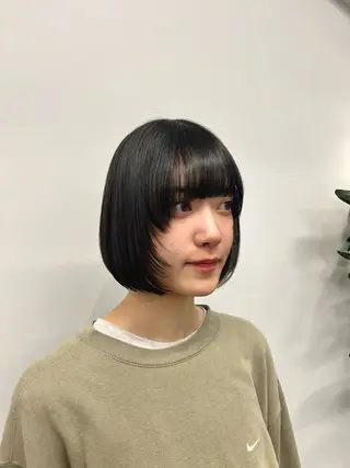 ショート INORI /フェイスレイヤーのヘアスタイル