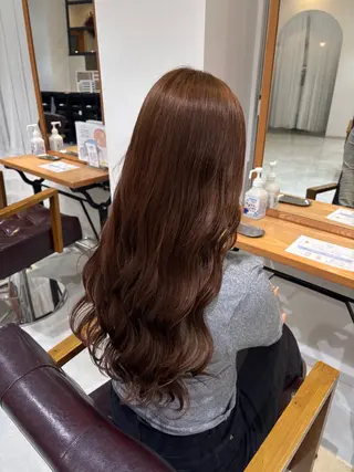 ロング 神田 瑠衣のヘアスタイル