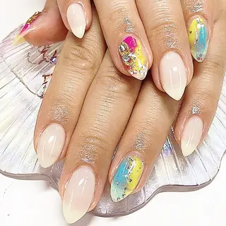 ネイル リラネイル Aikenのネイルデザイン