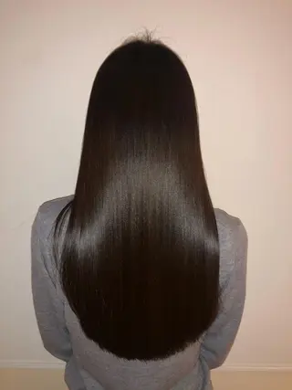 ロング 斉藤 葉月のヘアスタイル