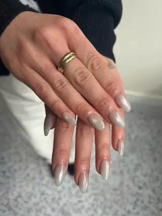 ネイル 小松 千冬snazzyのネイルデザイン