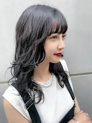 ミディアム カラー パーマ ヘアアレンジ メンズ 🍀髪質改善 ケアカラーrootsのヘアスタイル