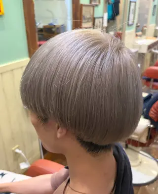 ショート Beehive💎 ARINAのヘアスタイル