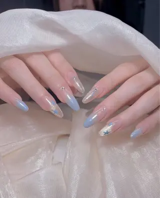 ネイル えい このネイルデザイン