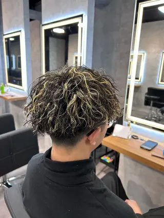 ショート カラー パーマ メンズ メンズ特化 👑YUTAのヘアスタイル