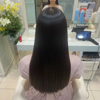 ロング ゆき／ 艶髪🫧縮毛矯正のヘアスタイル