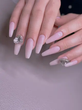 ネイル 美爪パラジェル導入店 Sunnilyのネイルデザイン