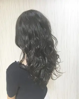 ミディアム セミロング ロング カラー パーマ ヘアアレンジ ✨艶髪✨透明感✨ 山内大樹のヘアスタイル