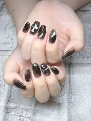 ネイル 💅ネイルハウス🏡 🎀TOMO🎀のネイルデザイン