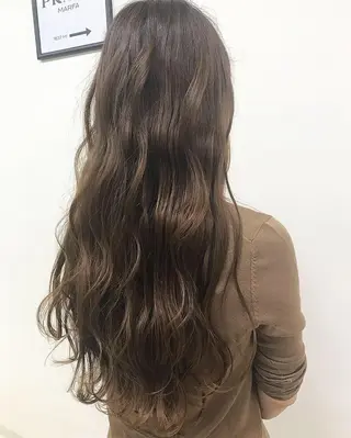 ロング カラー Lien 深井店のヘアスタイル