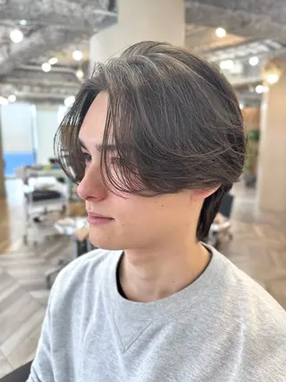 ショート パーマ ヘアアレンジ メンズ職人/センター パート/富沢真斗のヘアスタイル