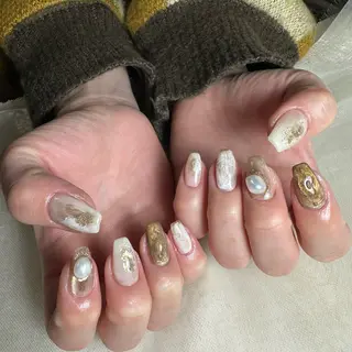 ネイル repos~ルポ~所属・里見 麗のネイルデザイン