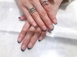 ネイル nailsalon　hue所属・小山 羽奈のネイルデザイン