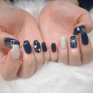 ネイル Revia所属・Revia おおだちあやなのネイルデザイン