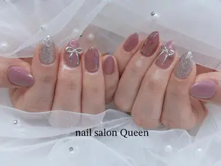 ネイル ネイルサロンクイーン 中野のネイルデザイン