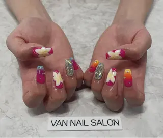 ネイル Van Nail Salonのネイルデザイン
