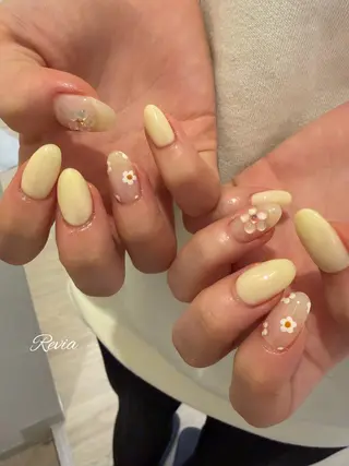 ネイル revia所属・ERI Nailistのネイルデザイン