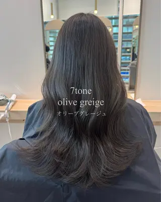 セミロング カラー グレージュ/レイヤー ふうか　渋谷のヘアスタイル