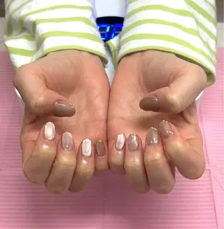 ネイル TRU NAIL&EYE 本厚木店所属・TRU ヒナのネイルデザイン