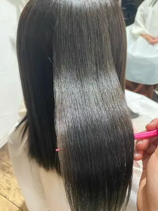 ロング パーマ La  SHE's 天王寺店所属・マルヤマ リナのマツエク・マツパデザイン