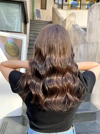 カラー ⭕鏡のような劇艶/ 賀川サトシ⭕️のヘアスタイル