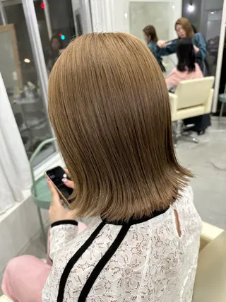 セミロング カラー さあや 【透け感/艶感】のヘアスタイル