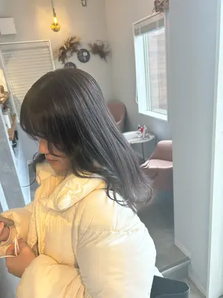 セミロング PACE所属・ayumi ／透明感カラーのヘアスタイル