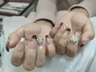ネイル 清水 亞美のネイルデザイン