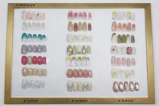 ネイル Ruby Crownのネイルデザイン