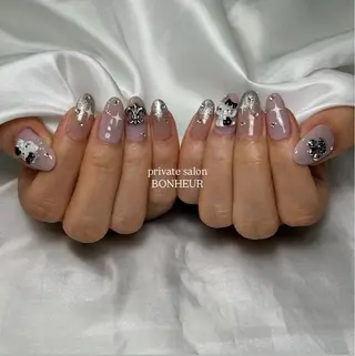 ネイル BONHEUR Annaのネイルデザイン