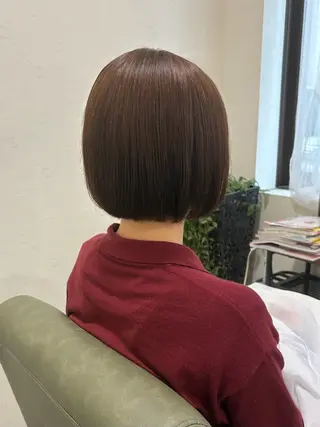 ショート 艶感暖色カラー /透明感/瀬戸山舞のヘアスタイル