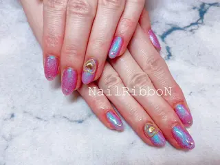 ネイル ネイルリボン 受付スタッフのネイルデザイン