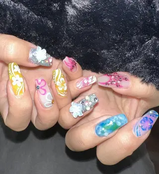 ネイル ルイス " Nail 渋谷のネイルデザイン