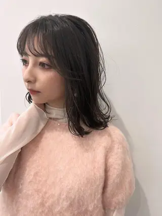 ミディアム 💛🤍U too e’s 鎌倉🧸のヘアスタイル