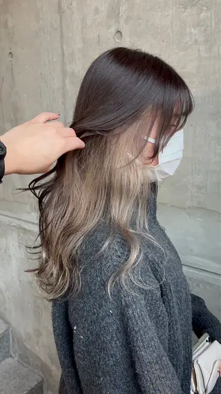 ロング Wカラー/暖色/べ ージュりく©︎🐝のヘアスタイル