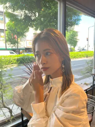 ミディアム カラー china/ボブ /ブリーチカラーのヘアスタイル