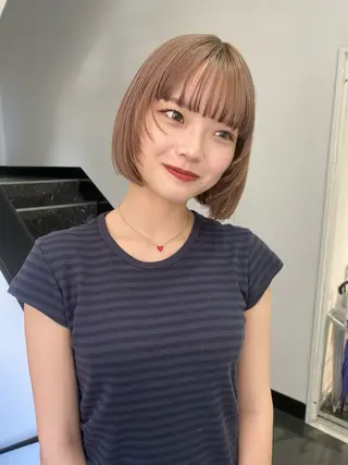 ショート カラー HAZEL所属・大山 茶子のヘアスタイル
