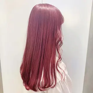 ロング カラー 遠藤沙也加 /レイヤーカットのヘアスタイル