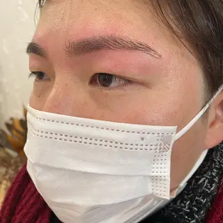 メンズ アイブロウ Eyore 櫻木 沙羅の眉毛・アイブロウイメージ