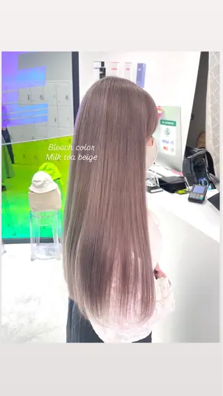 ロング カラー 🤍💕ブリーチカラ ーAyaka💕🤍のヘアスタイル