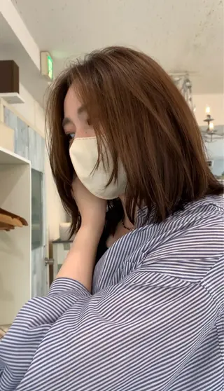 ミディアム パウダーテラ所属・槇 あかねのヘアスタイル