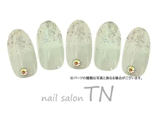 ミディアム 矢川 まどかのネイルデザイン