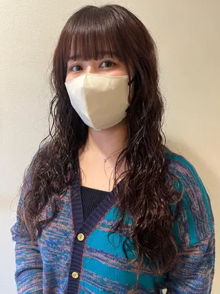 ロング パーマ GO TODAY シェアサロン 表参道Flos店所属・nishi fuyumiのヘアスタイル