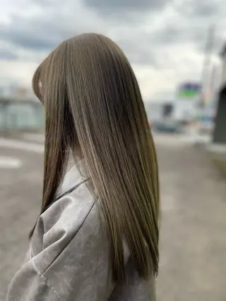 カラー 仙石 愛のヘアスタイル
