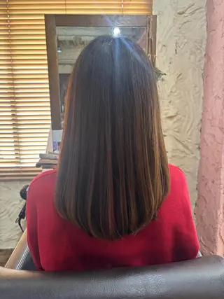 ロング イシバシ ナツコのヘアスタイル