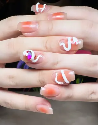 ネイル miiiiiking-nail所属・賀城 美幸のネイルデザイン