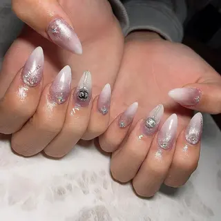 ネイル 知花 梨花のネイルデザイン