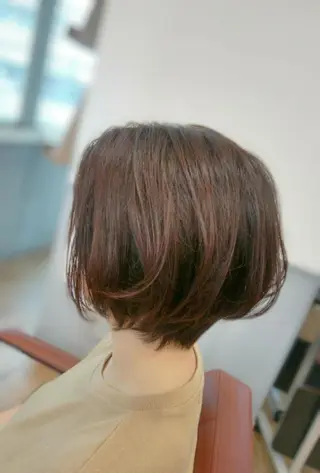 ショート 菅原 綾のヘアスタイル