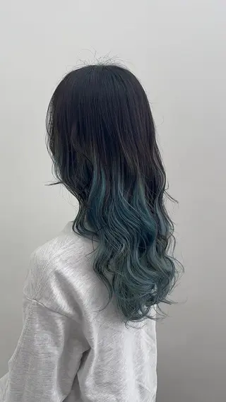 ロング カラー HairMake　GIGI 宇多津所属・入本 翼のヘアスタイル