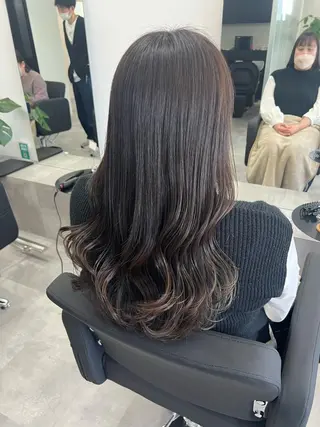 ロング カラー LOOP HAIR Eyelash所属・LOOP REMIのヘアスタイル